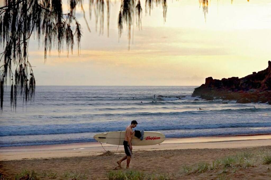 Apartment Loka Santi 10 - Beachfront Unit