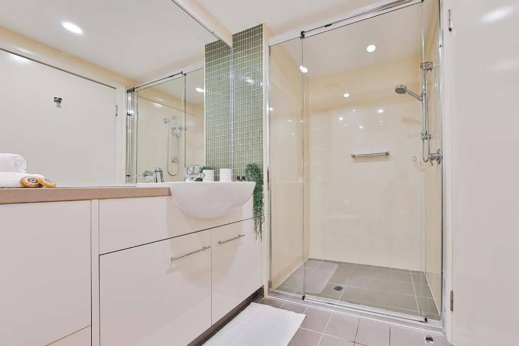 Loka Santi 10 - Beachfront Unit Agnes Water
