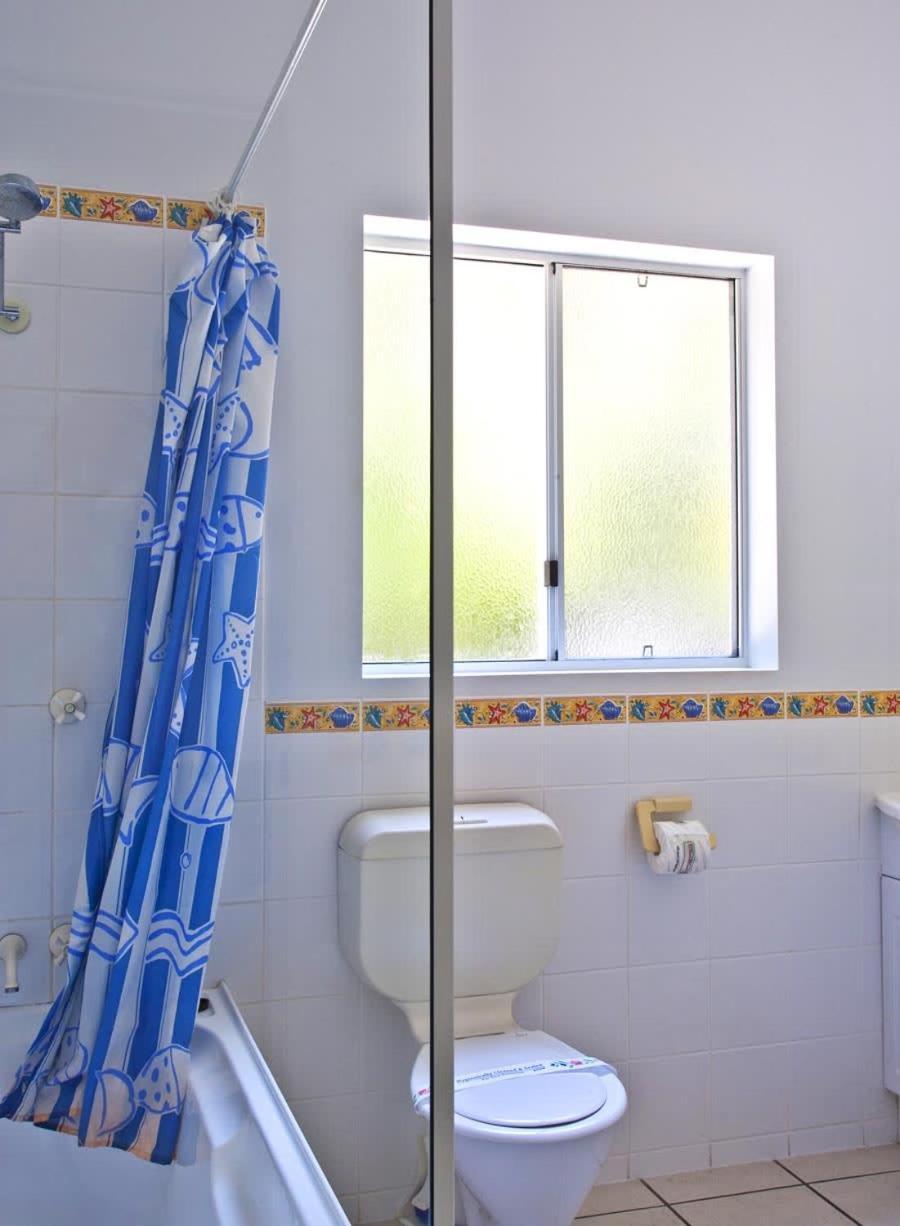Apartment Breakaway - Bright And Breezy Studio With Communal Pool, Near Agnes Water Main Beach *
