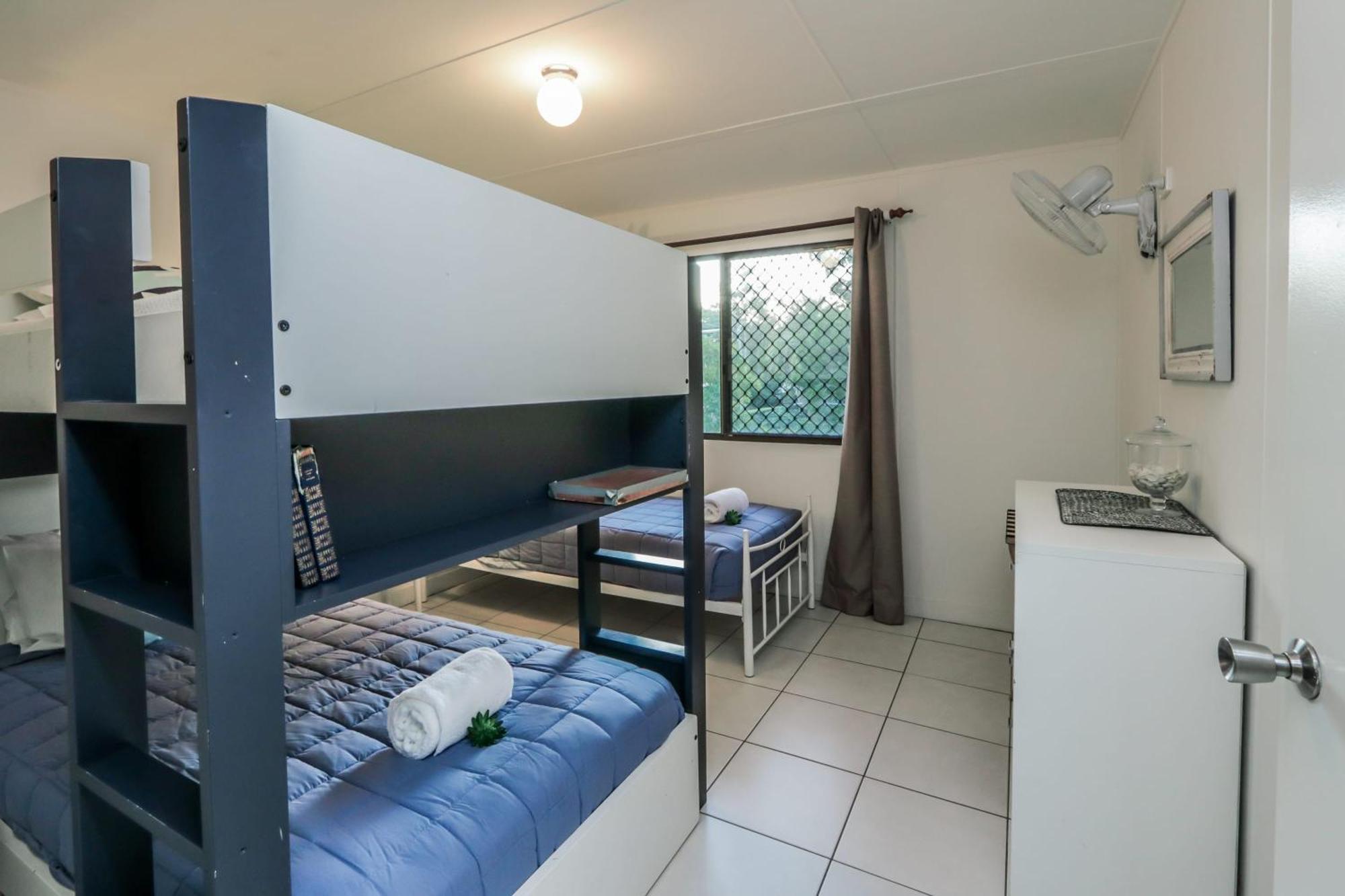 A Lure - Large 3-bedroom Central Beach House, Just A 2-minute Walk To Gorgeous Main Beach Holiday home Agnes Water