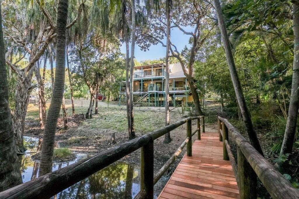 Banksia House - On Main Beach, Holiday home *