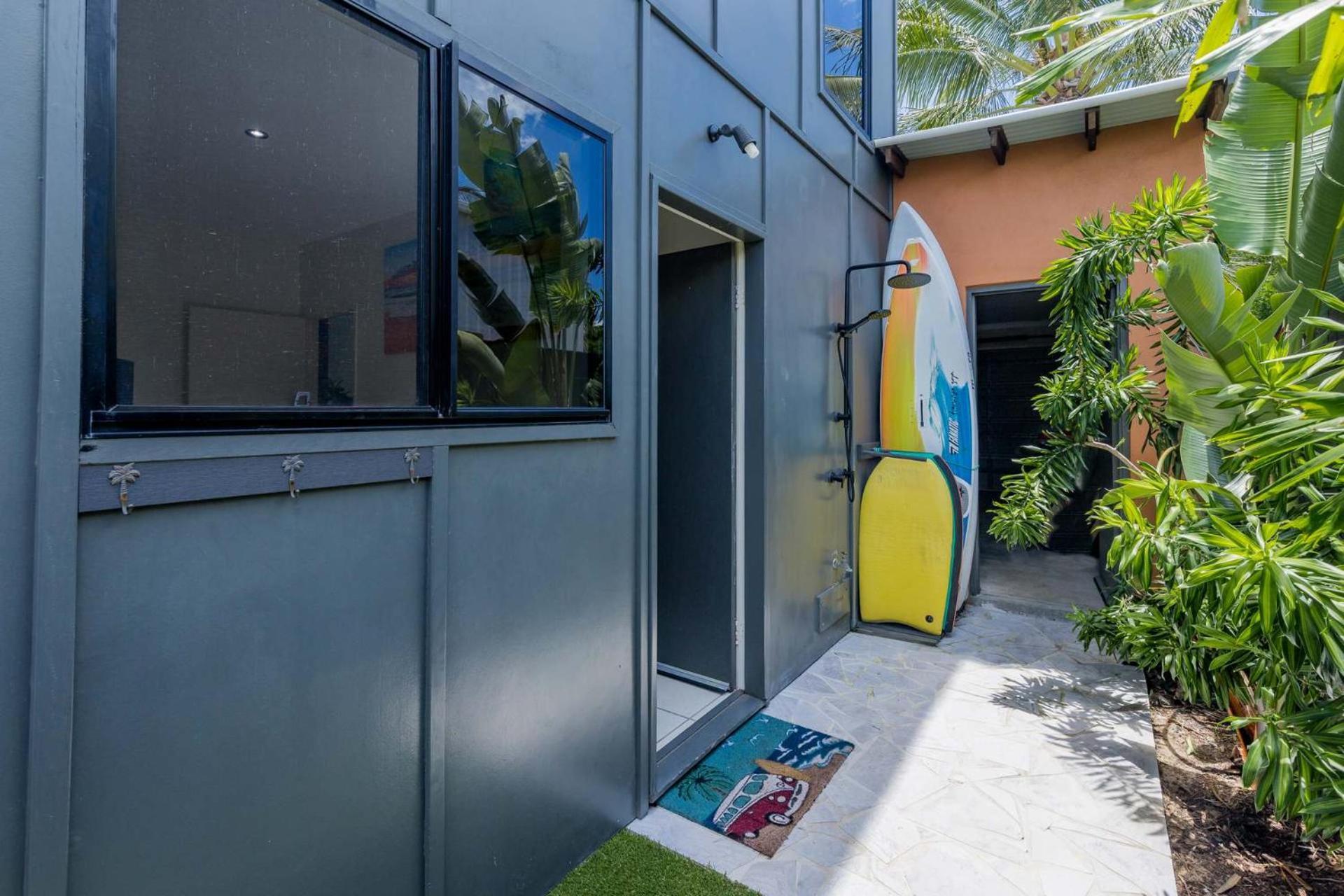 Dolphin Dreamin' With Plunge Pool Holiday home Agnes Water