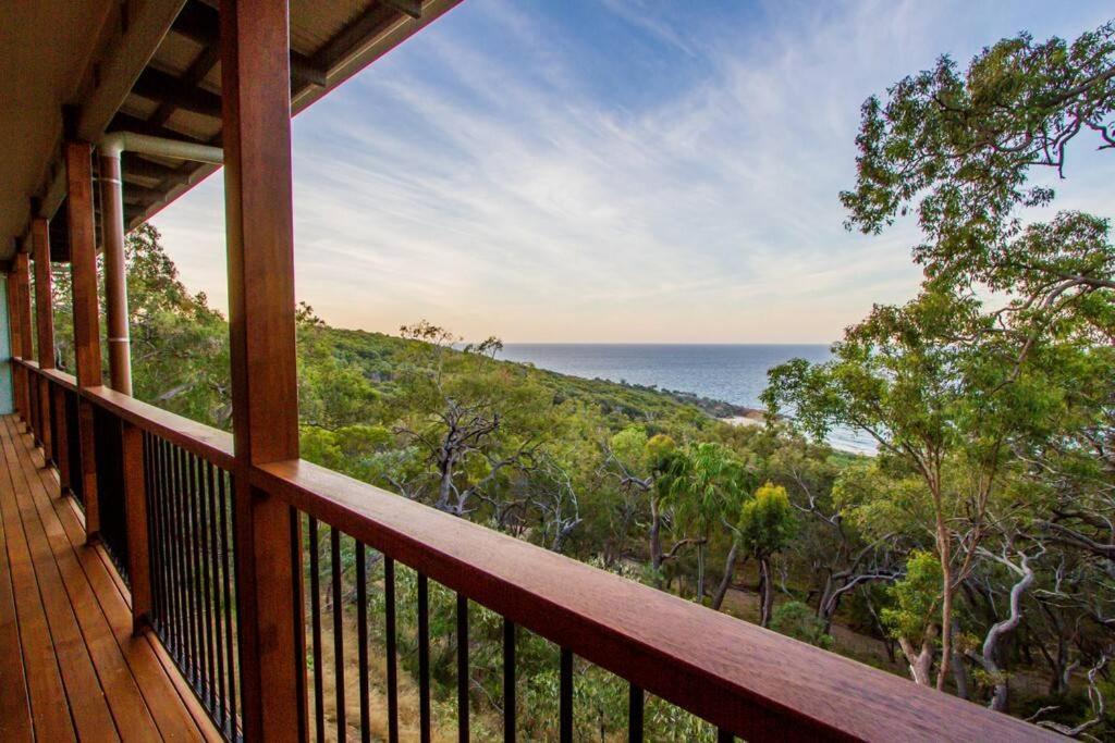 Finding Solace - Sunrise At 1770 Holiday home