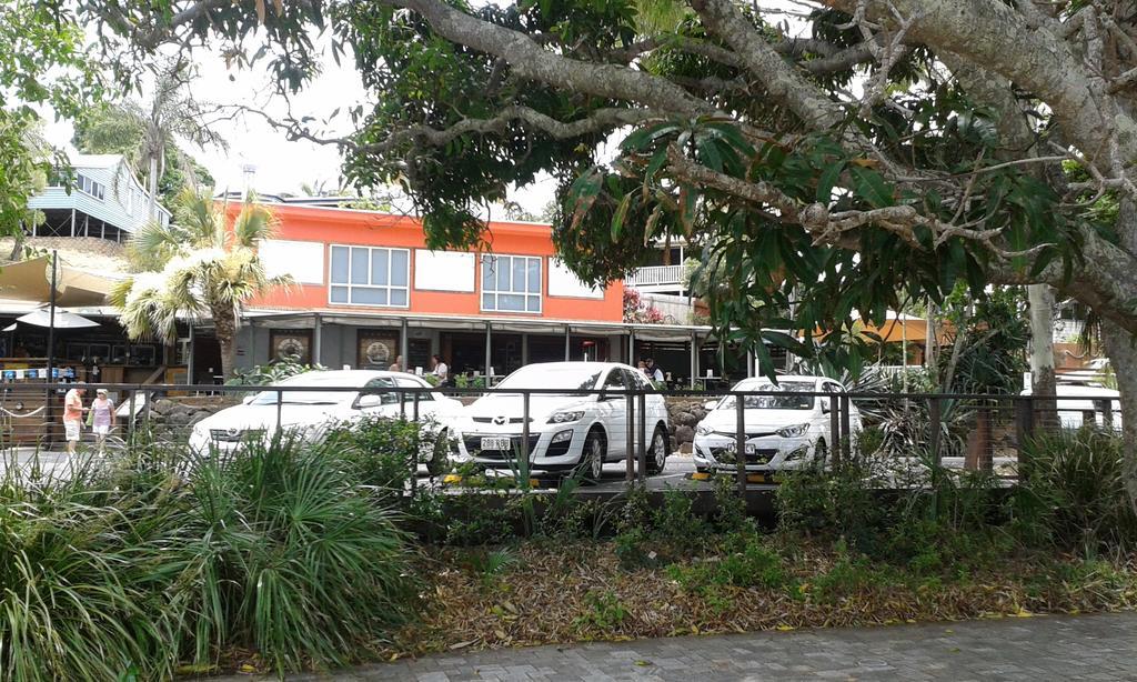 Apartment Breakers At Agnes