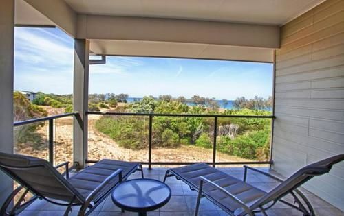 Loka Santi 10 - Beachfront Unit * Agnes Water