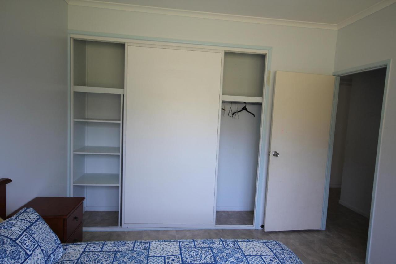Homestay Castaway House- No Parties - No Pets *