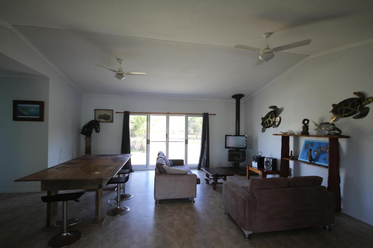 Castaway House- No Parties - No Pets Homestay