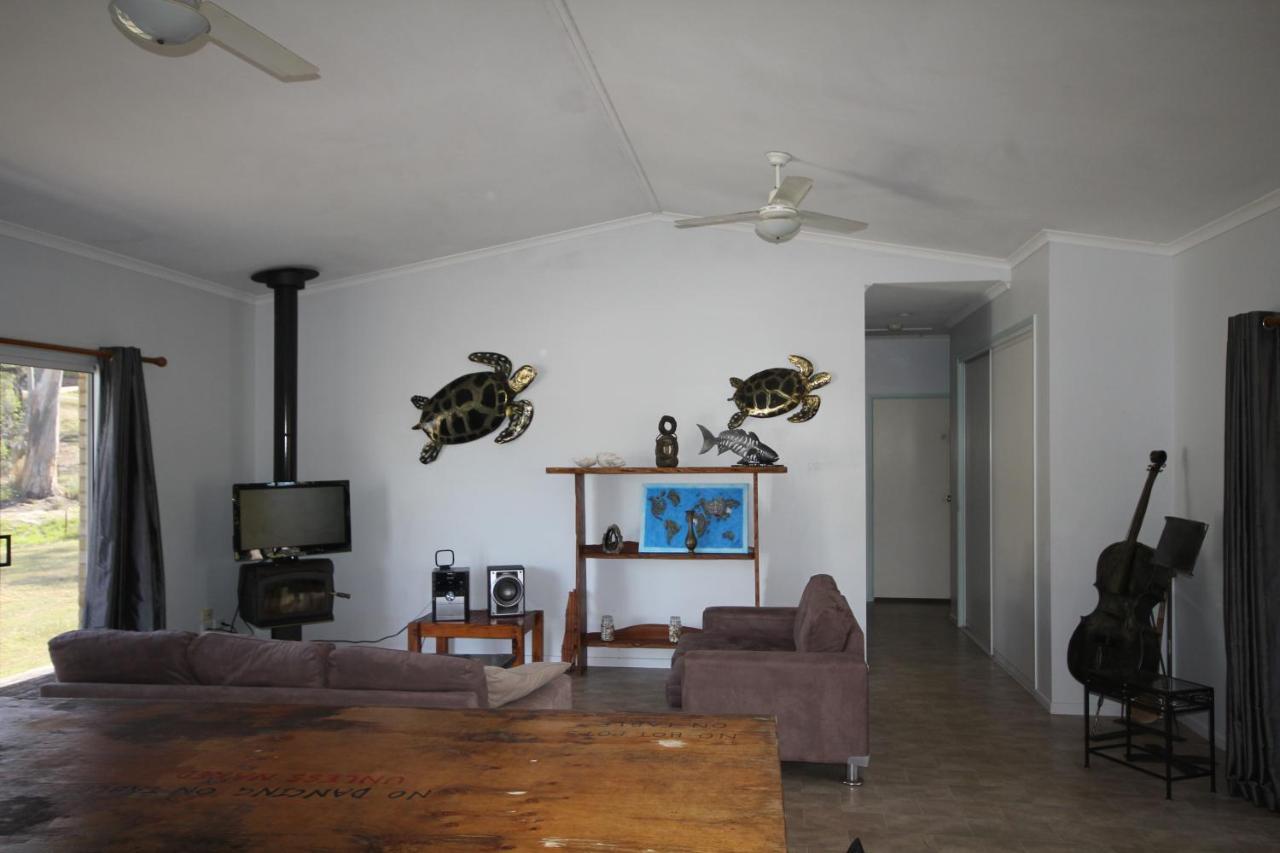 Homestay Castaway House- No Parties - No Pets *